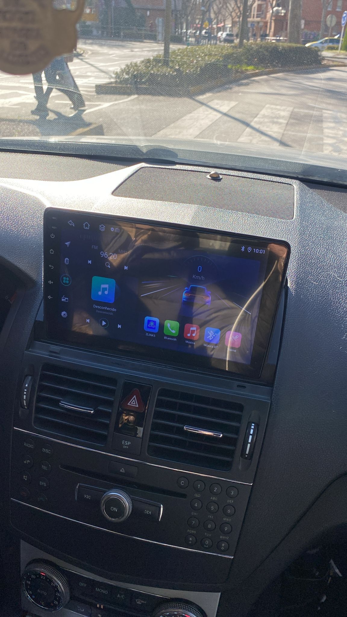 Pantalla Android Mercedes W204