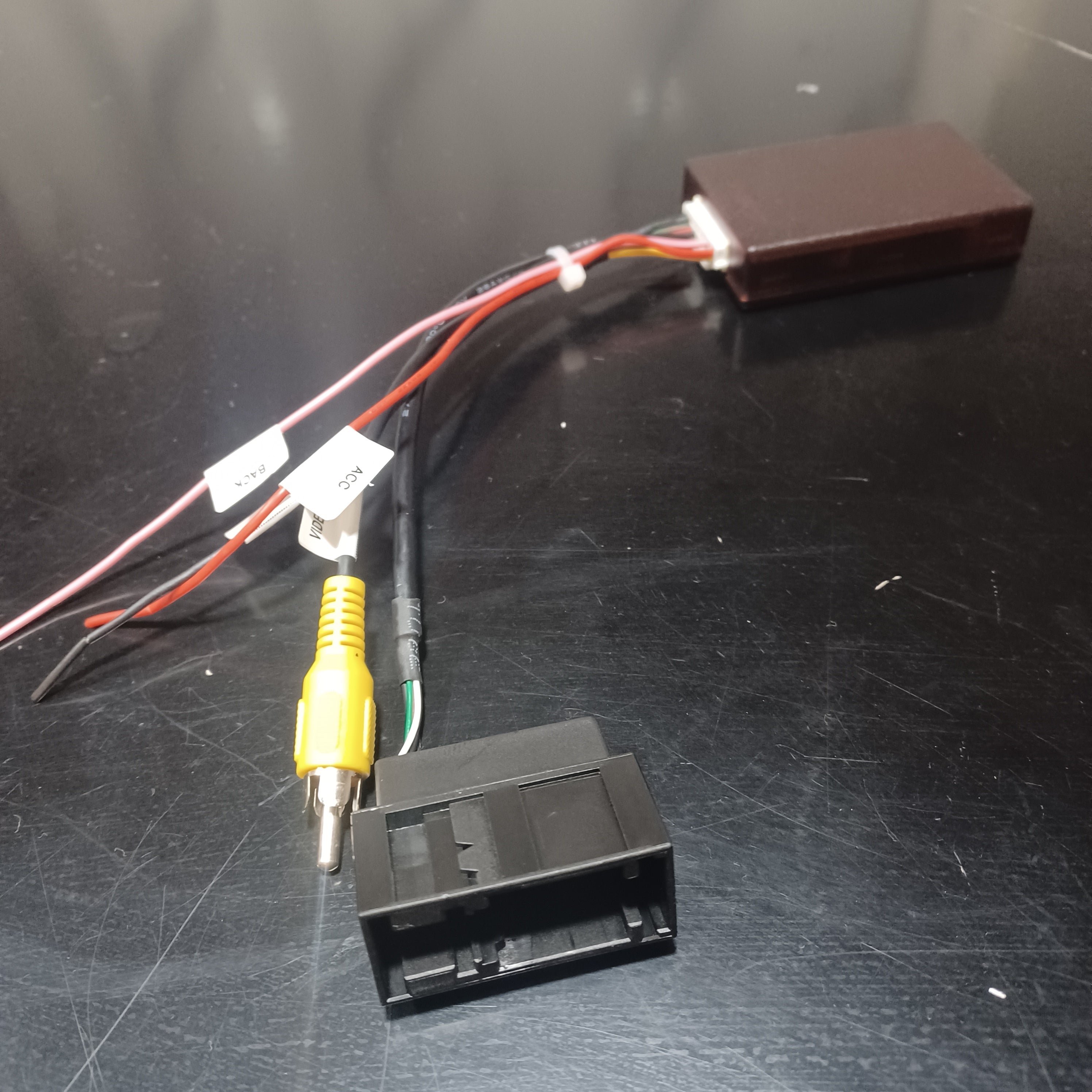 Adaptador camara marcha atrás Volkswagen