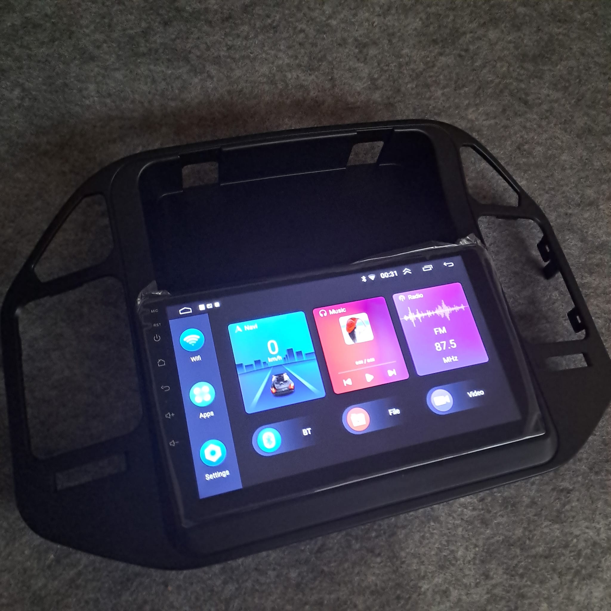 Radio Android para Mitsubishi Montero v60 CARPLAY