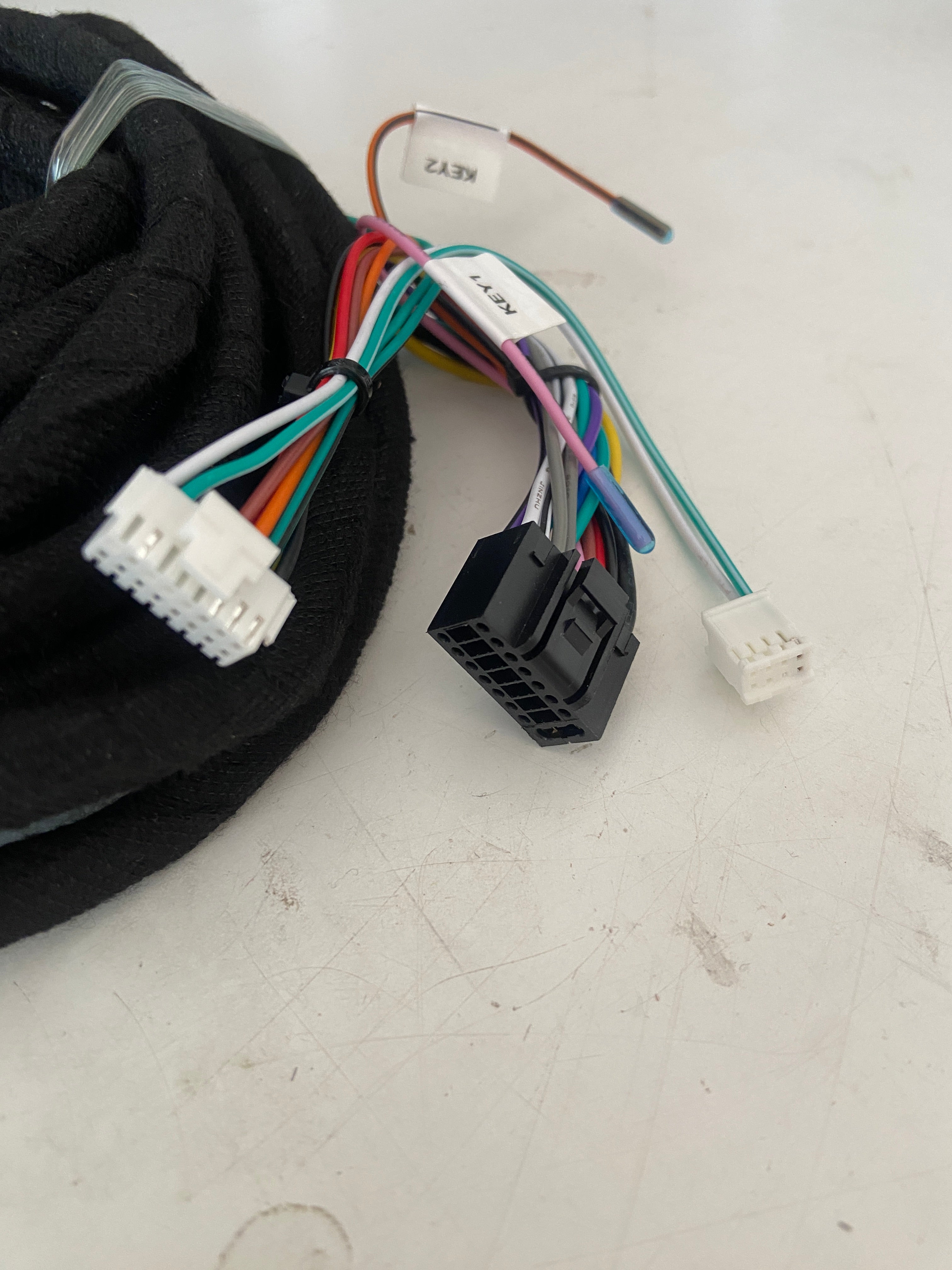 Cableado amplificador Mercedes w211