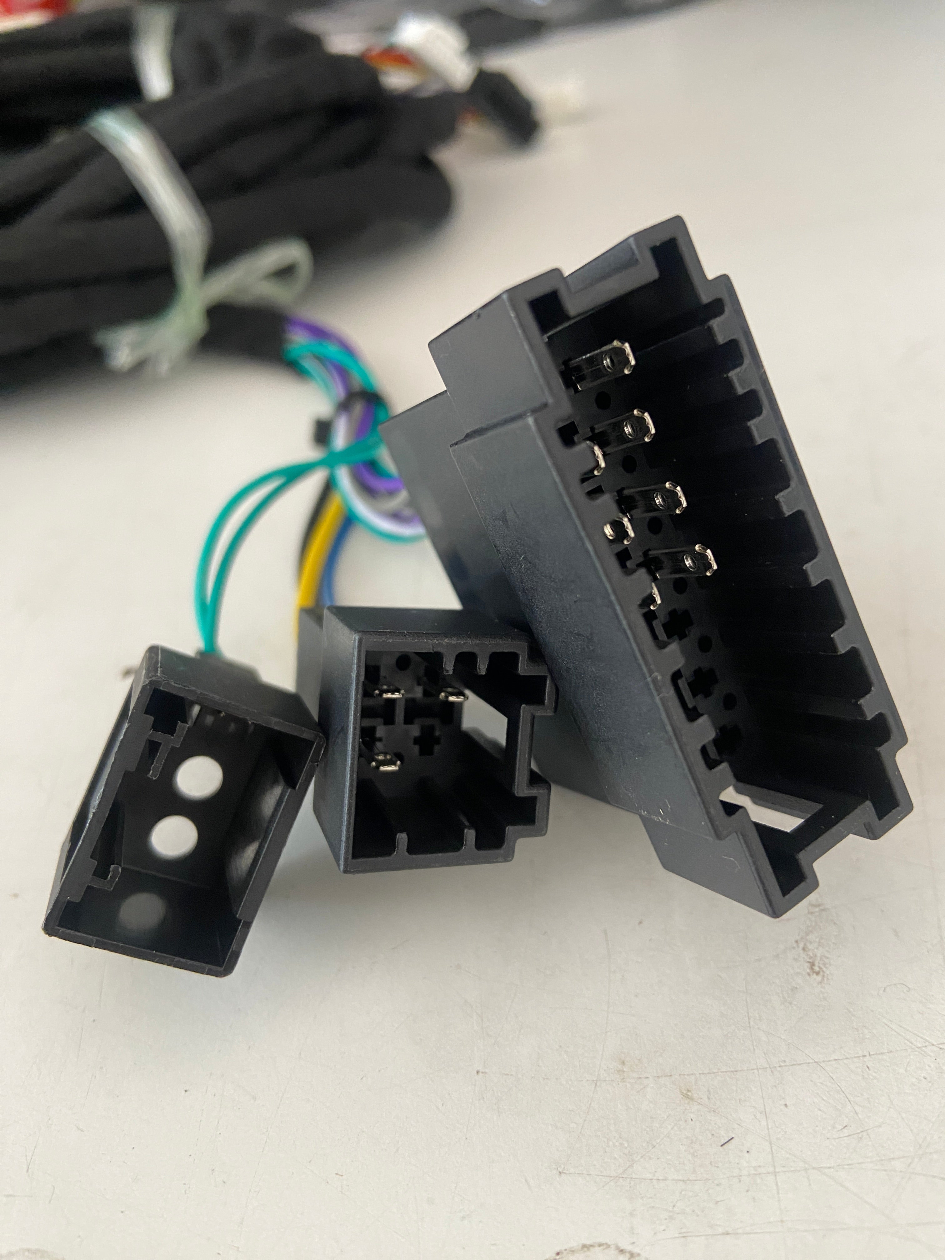 Cableado amplificador Mercedes w211